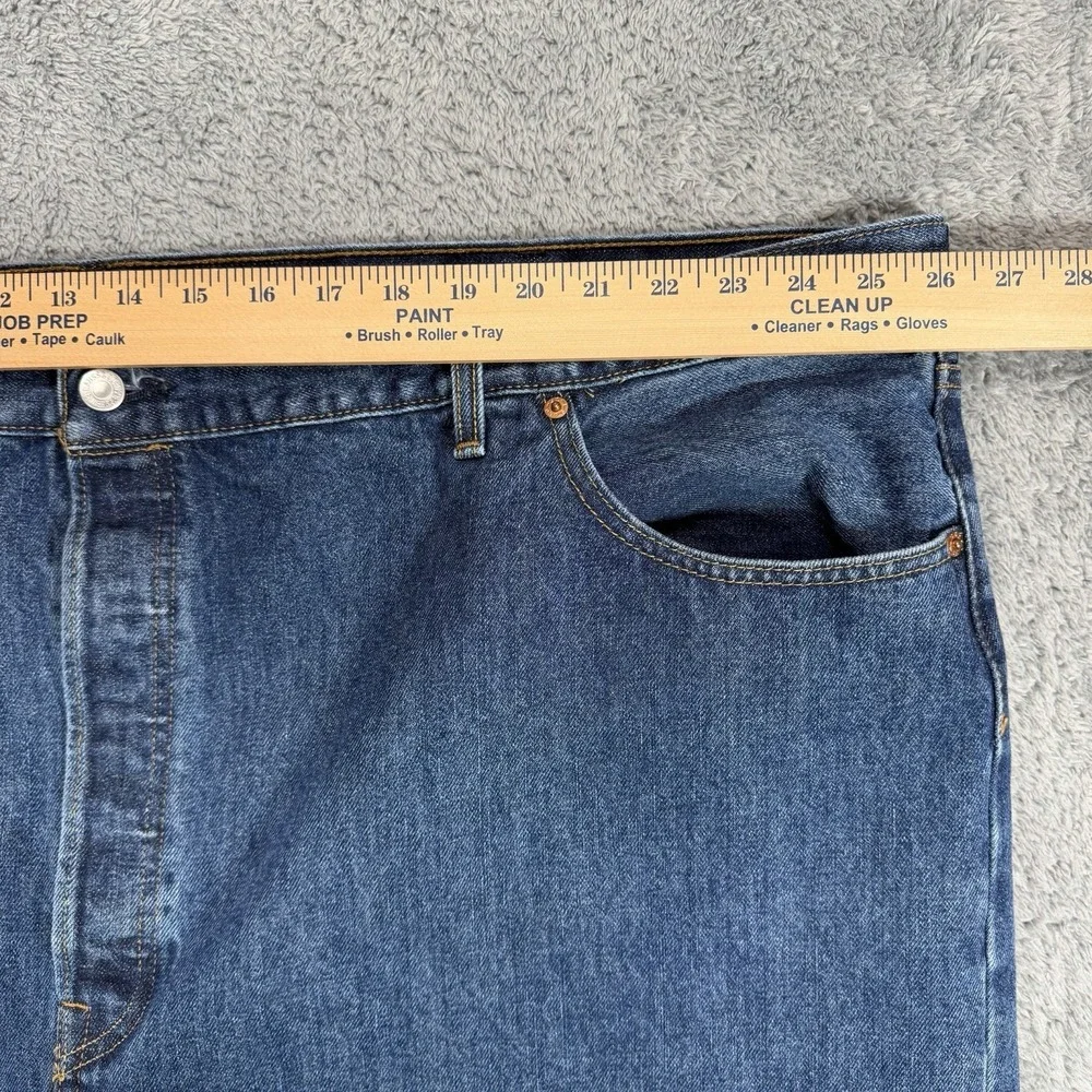 Levis 501 Jeans Mens 52x32 Blue Denim‎ Straight Leg Button Fly High Rise Casual